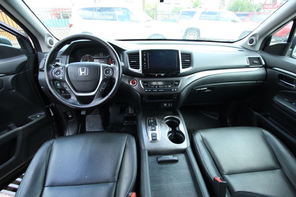 Toyota Camry XSE V6 2016