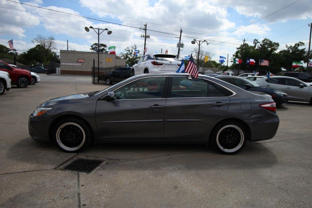 Toyota Camry XSE V6 2016