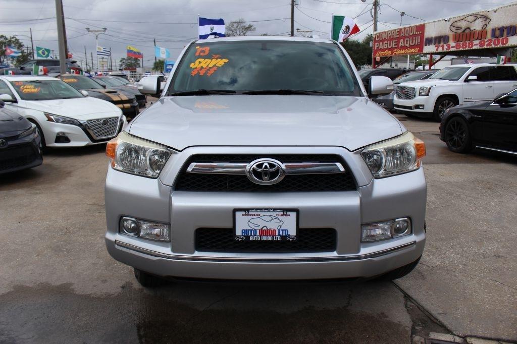 Toyota 4Runner SR5 4WD 2013