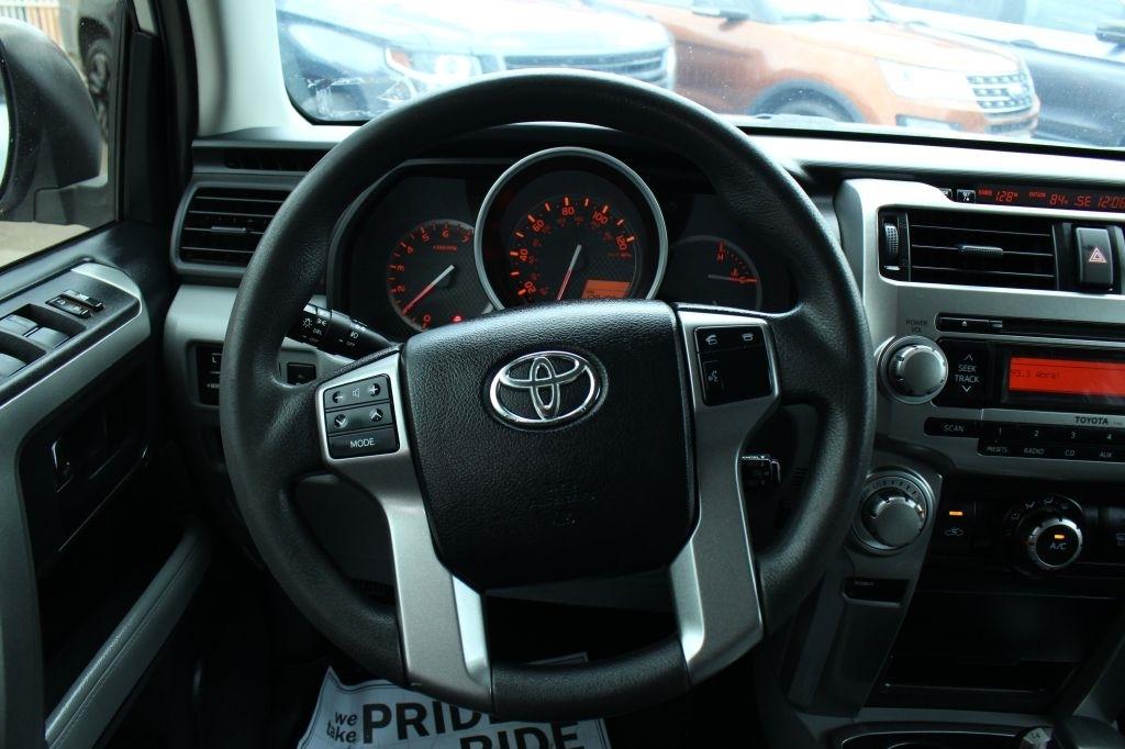 Toyota 4Runner SR5 4WD 2013