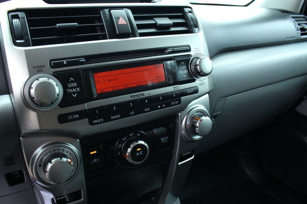 Toyota 4Runner SR5 4WD 2013