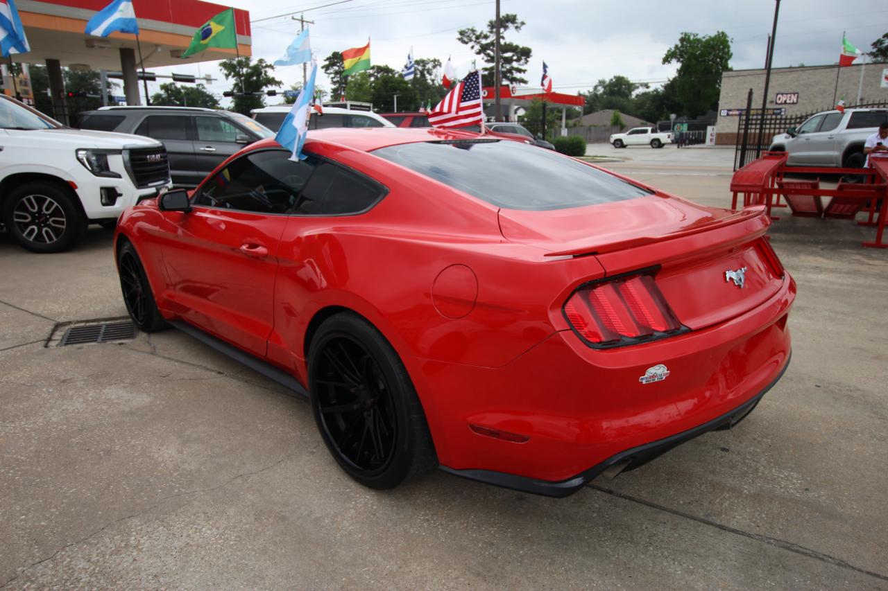 Ford Mustang EcoBoost Coupe 2016