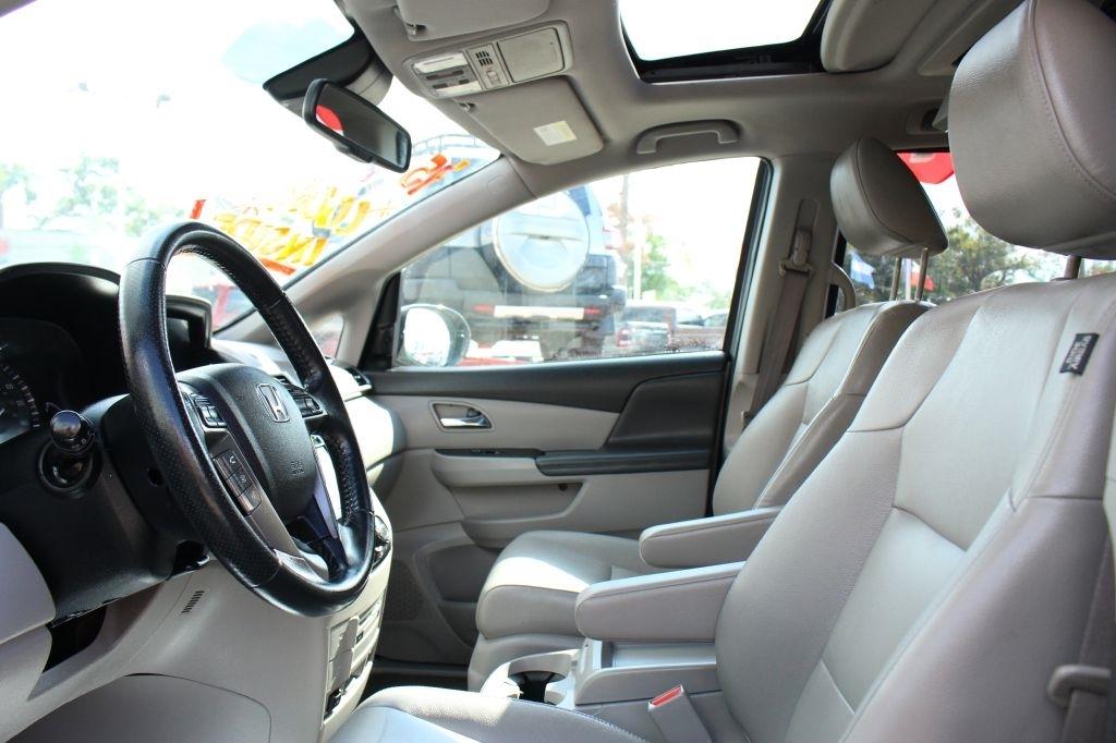 Honda Odyssey Touring 2015