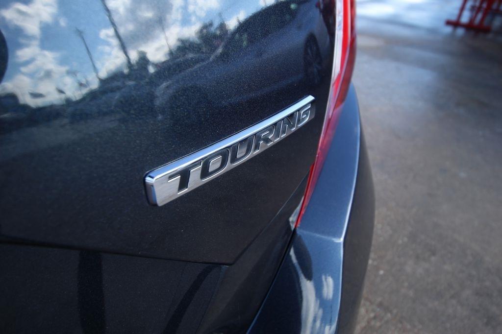 Honda Civic Touring Sedan CVT 2018