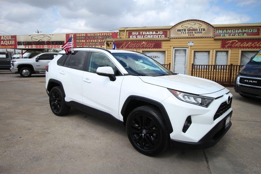 Toyota RAV4 XLE Premium 2019