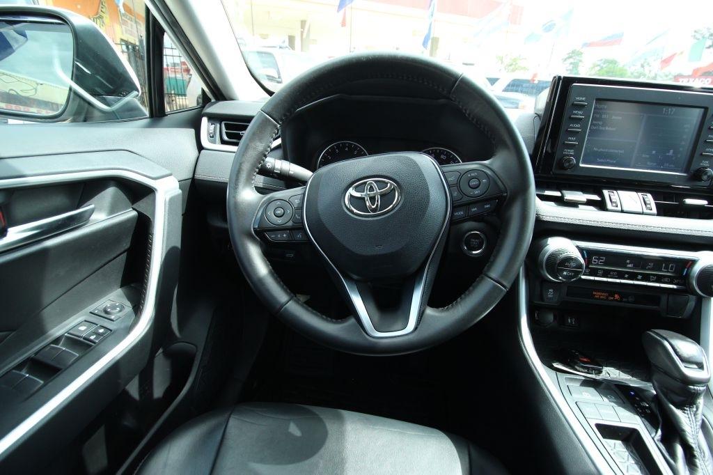 Toyota RAV4 XLE Premium 2019