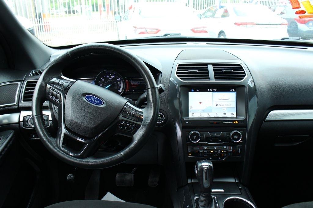 Ford Explorer XLT FWD 2018