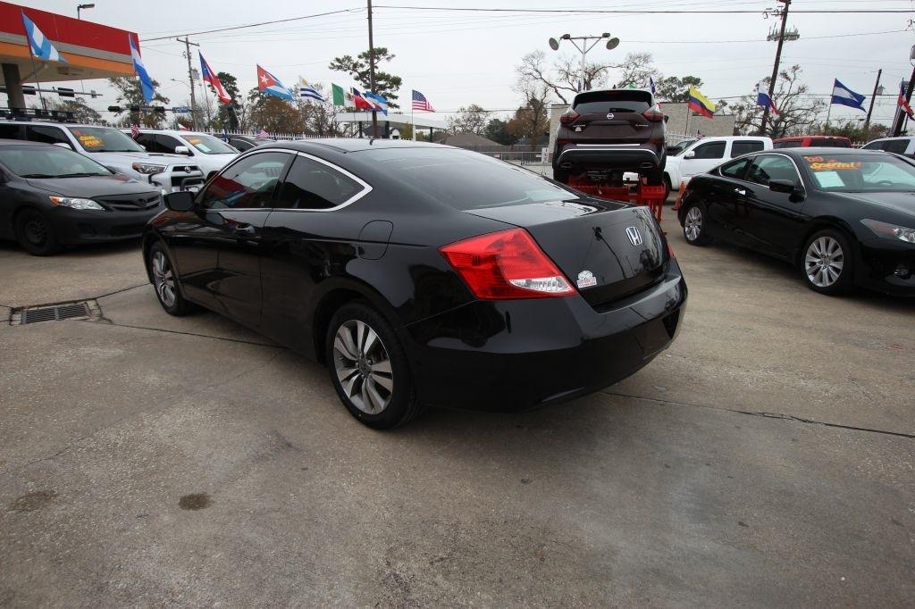 Honda Accord LX-S Coupe AT 2012