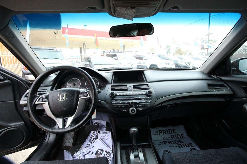 Honda Accord LX-S Coupe AT 2012