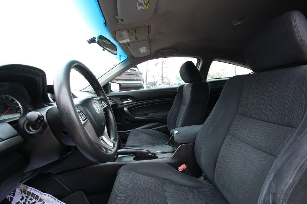 Honda Accord LX-S Coupe AT 2012