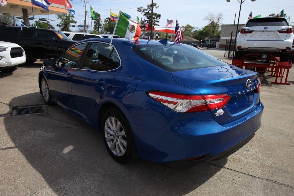 Toyota Camry L 2019
