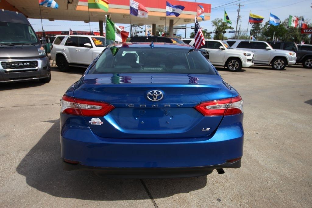 Toyota Camry L 2019