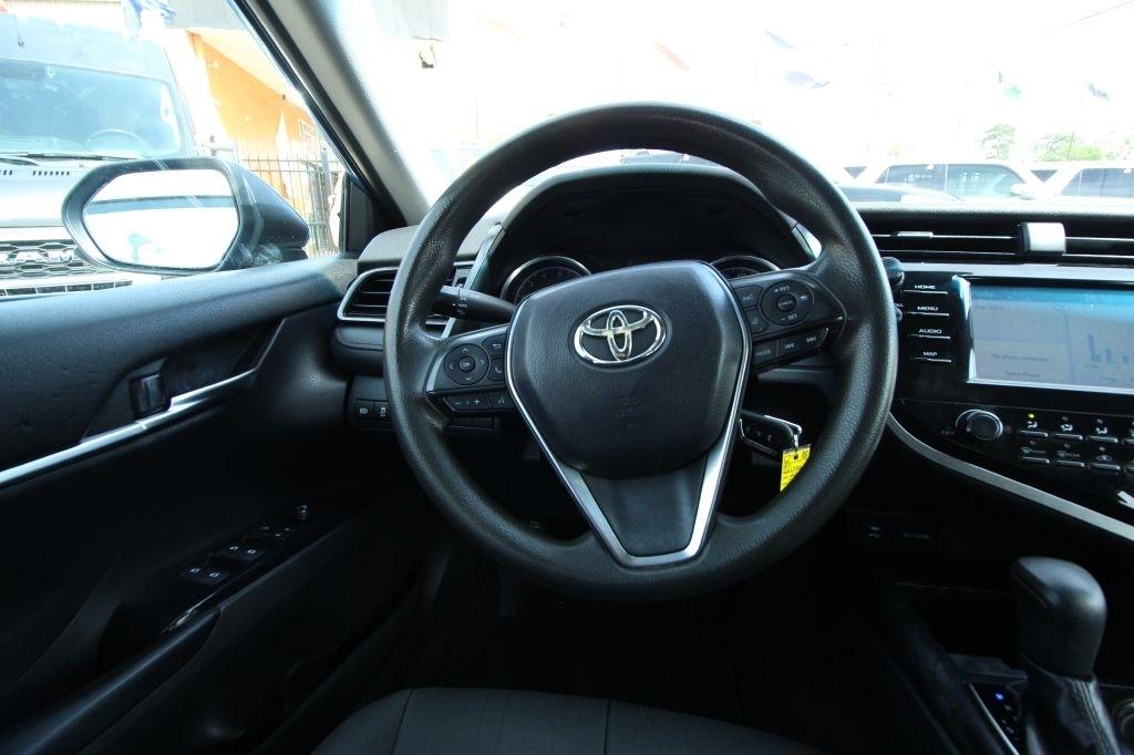 Toyota Camry L 2019