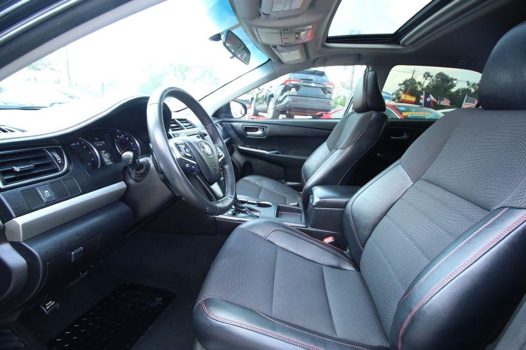 Toyota Camry LE 2017