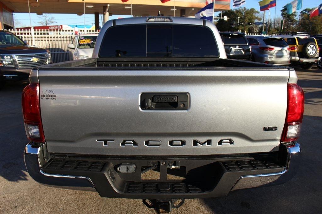 Toyota Tacoma SR5 Double Cab Long Bed V6 6AT 2WD 2022