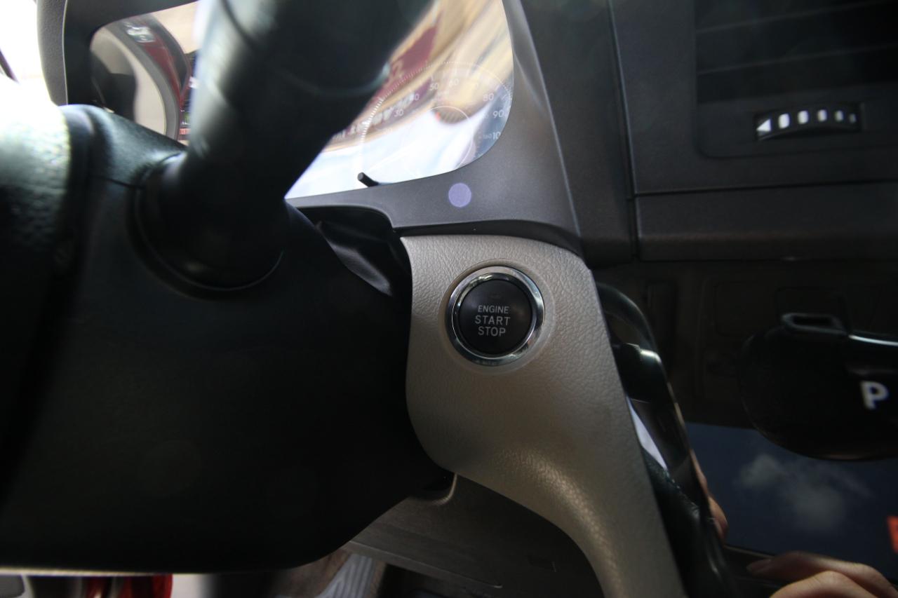 Toyota Sienna XLE FWD 8-Passenger V6 2015