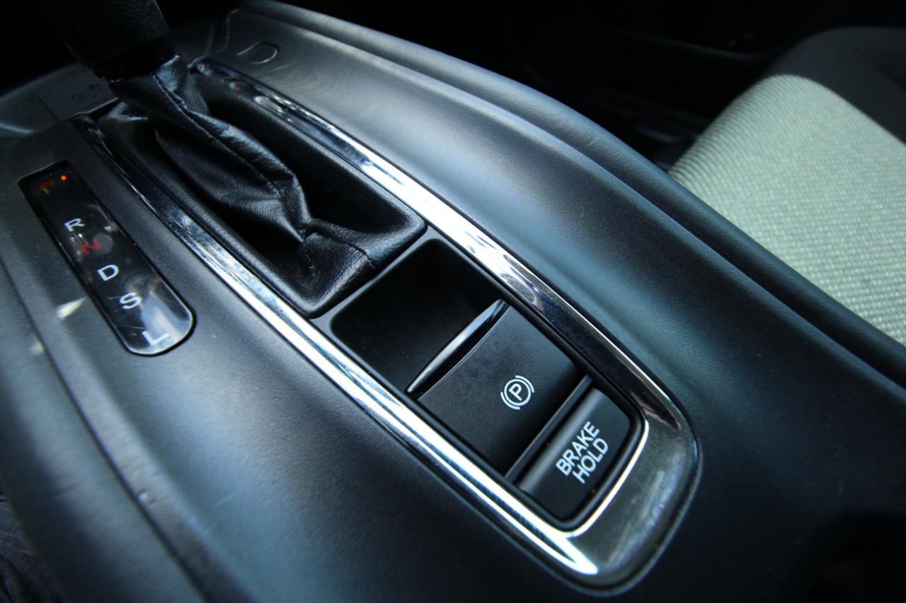 Honda HR-V LX 2WD CVT 2016