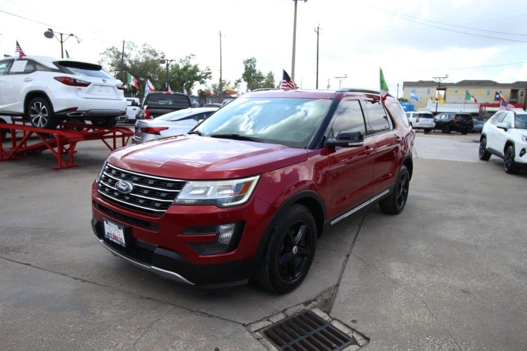 Ford Explorer XLT FWD 2016