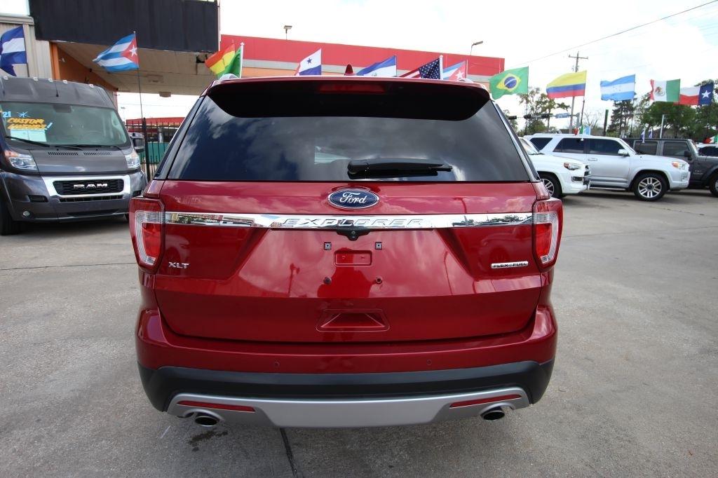 Ford Explorer XLT FWD 2016