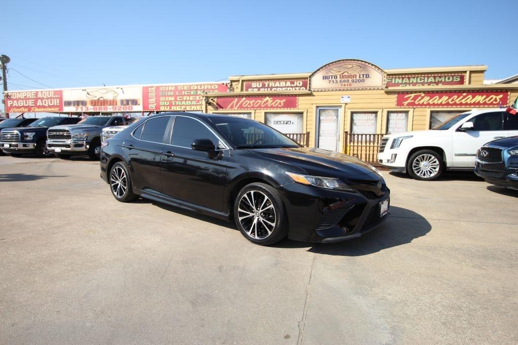 Toyota Camry L 2018