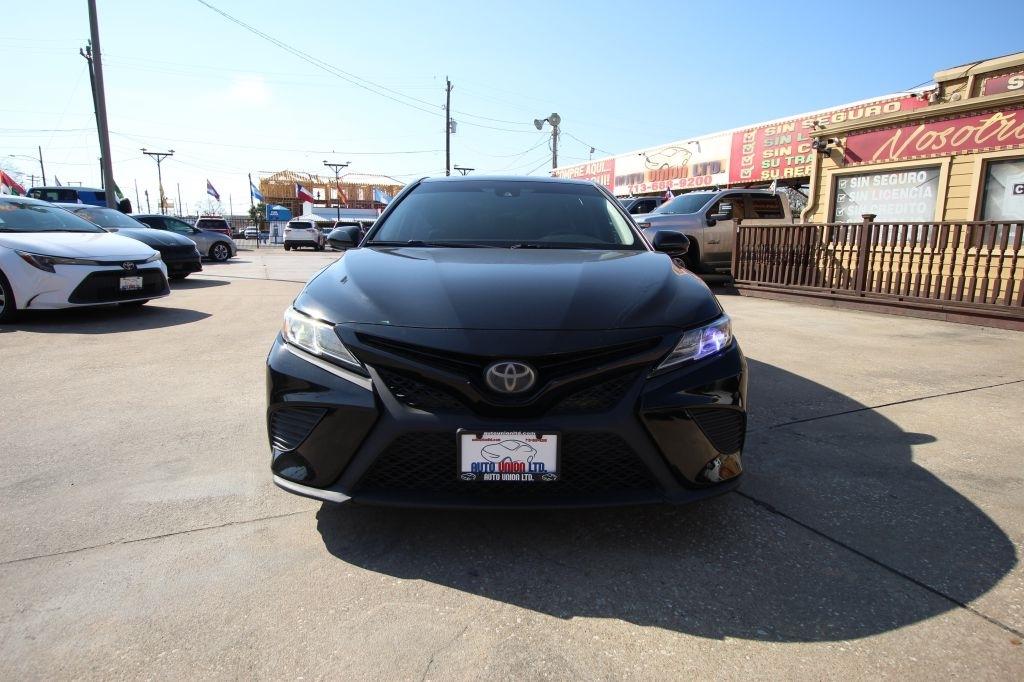 Toyota Camry L 2018