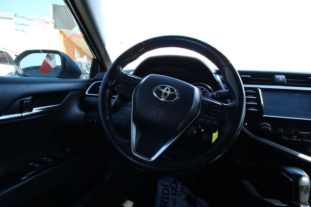 Toyota Camry L 2018