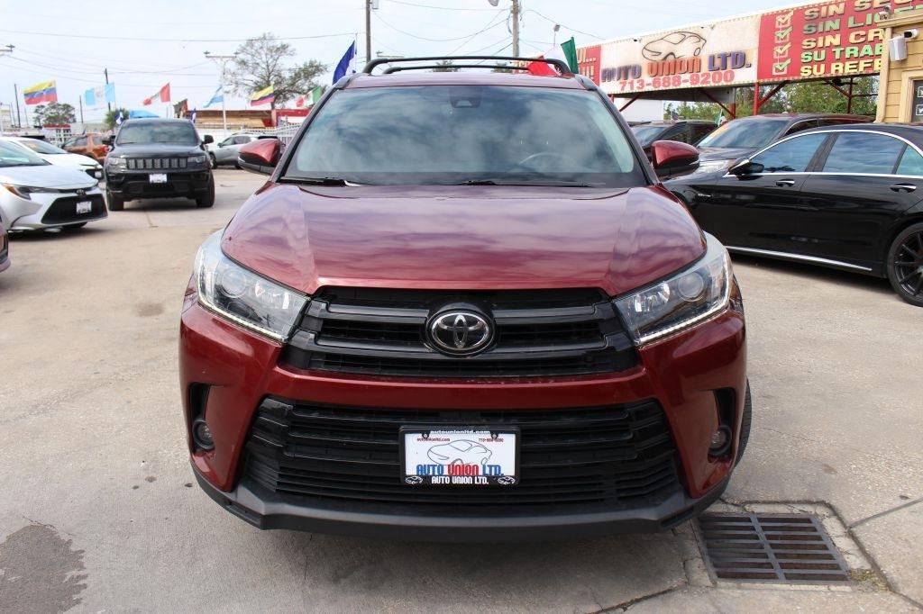 Toyota Highlander SE AWD V6 2019