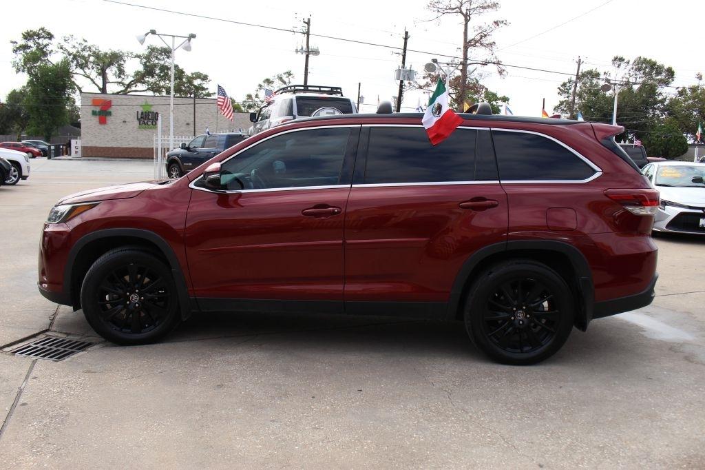 Toyota Highlander SE AWD V6 2019