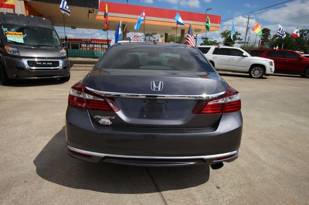 Honda Accord EX-L Sedan CVT 2016