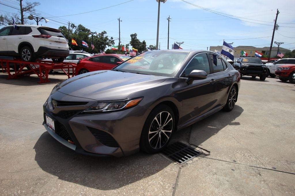 Toyota Camry L 2019