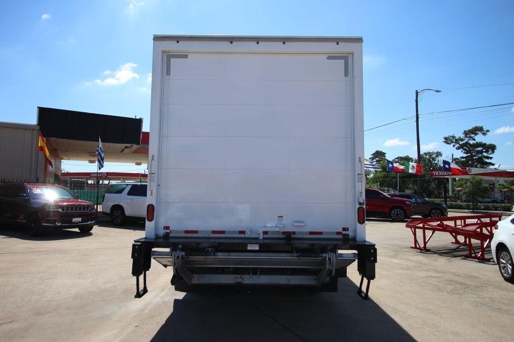 Isuzu NPR HD  2020
