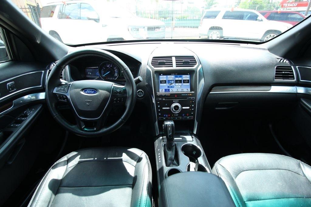 Ford Explorer Limited FWD 2018