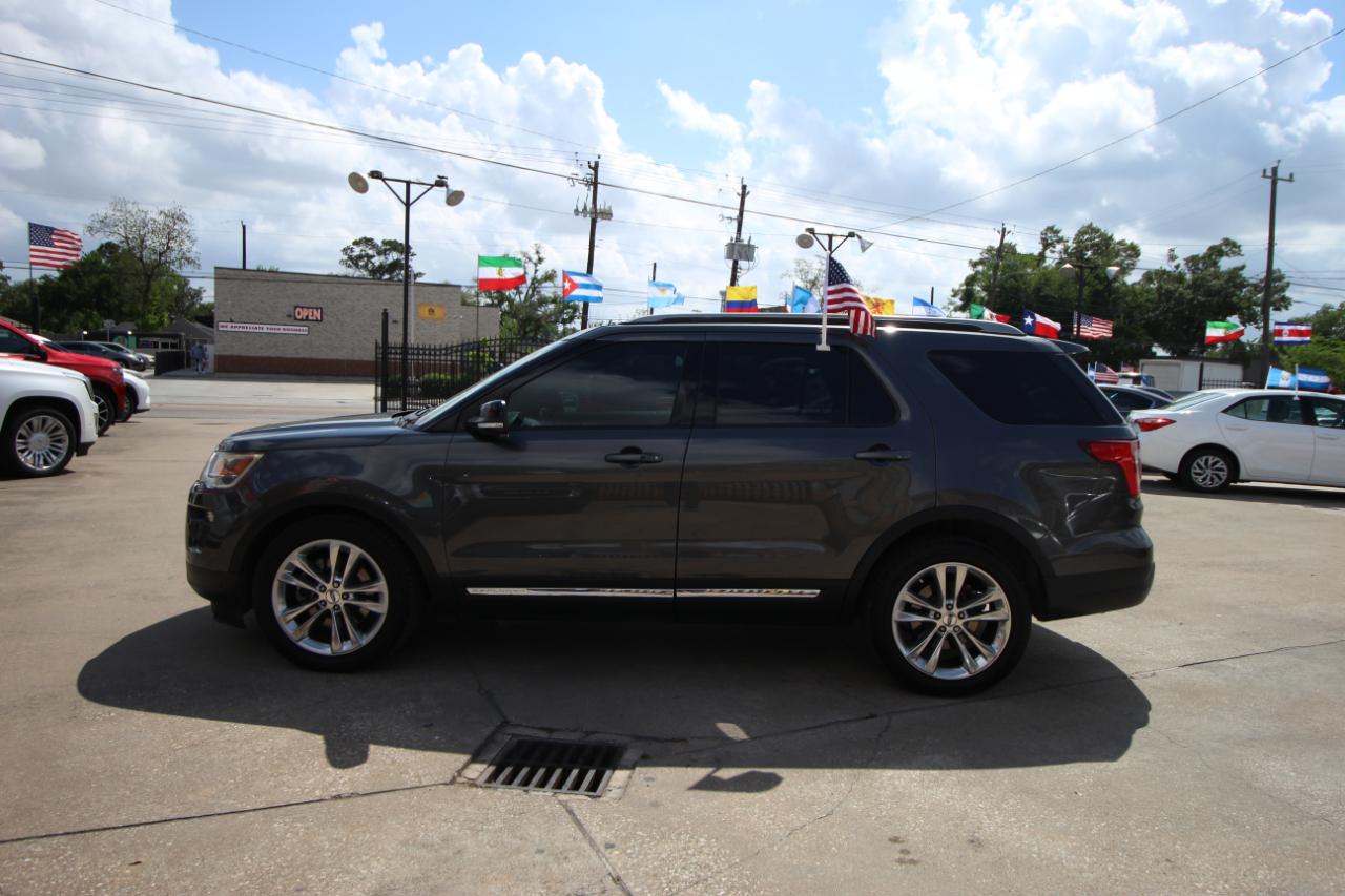 Ford Explorer XLT FWD 2018