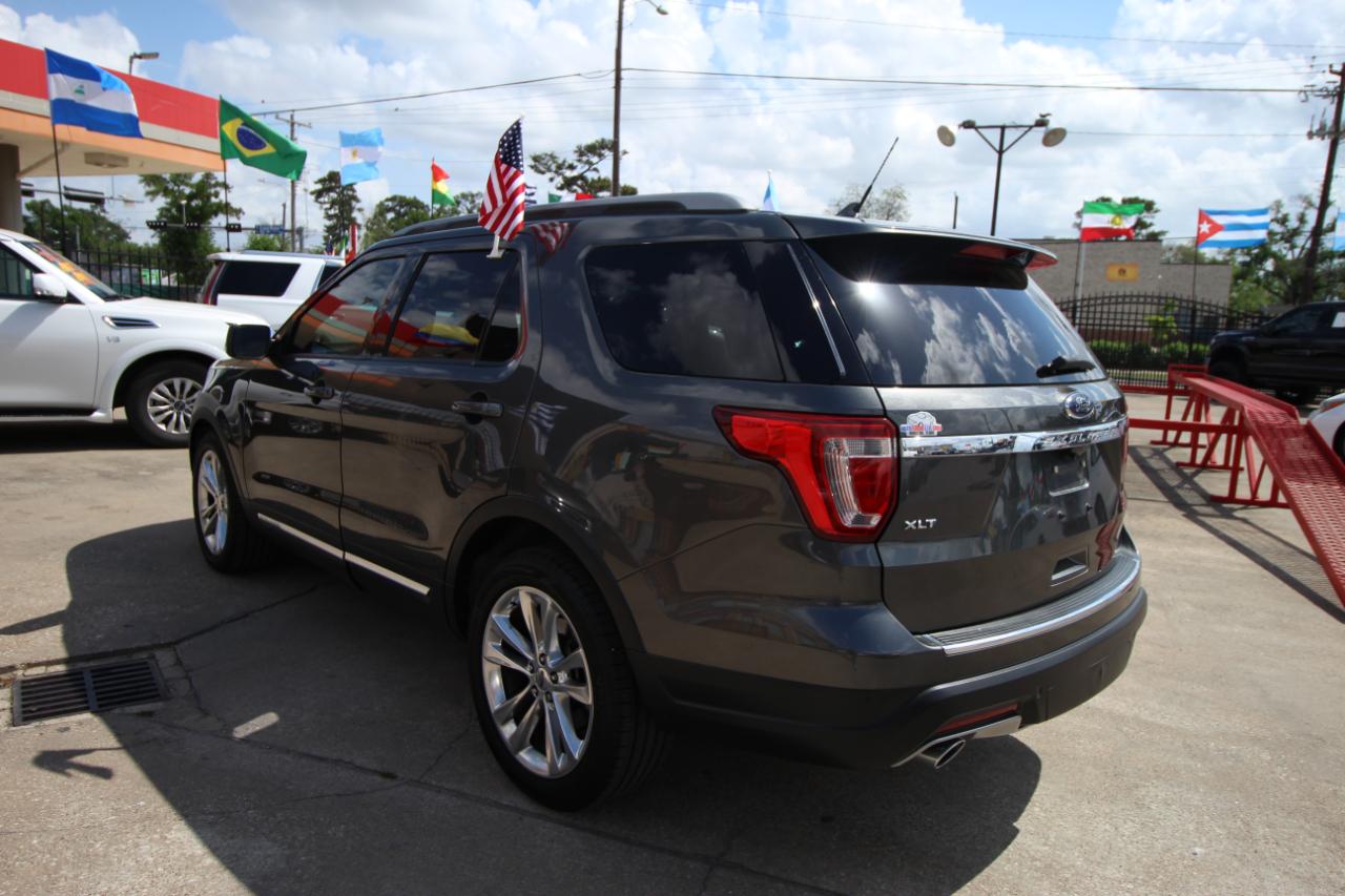 Ford Explorer XLT FWD 2018