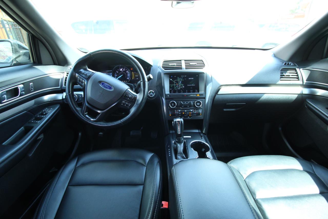 Ford Explorer XLT FWD 2018