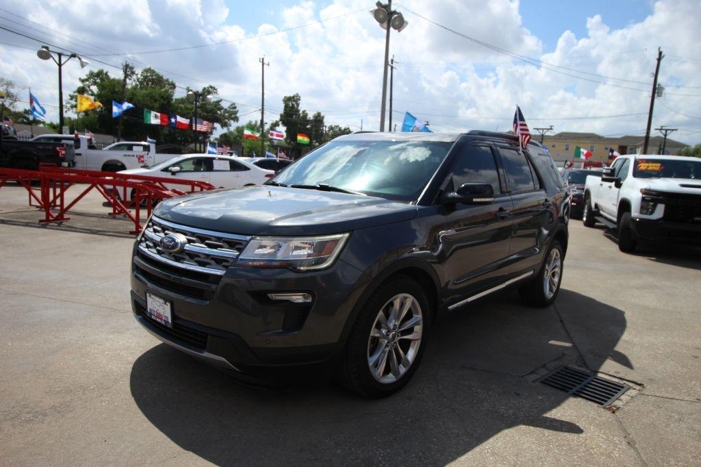 Ford Explorer XLT FWD 2018