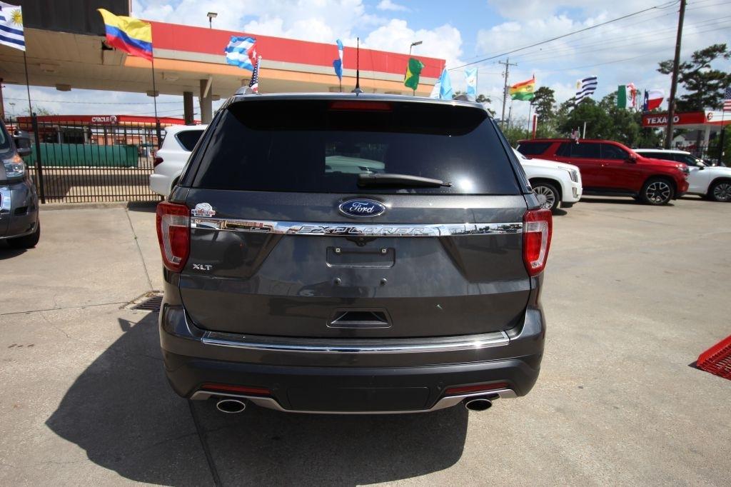 Ford Explorer XLT FWD 2018