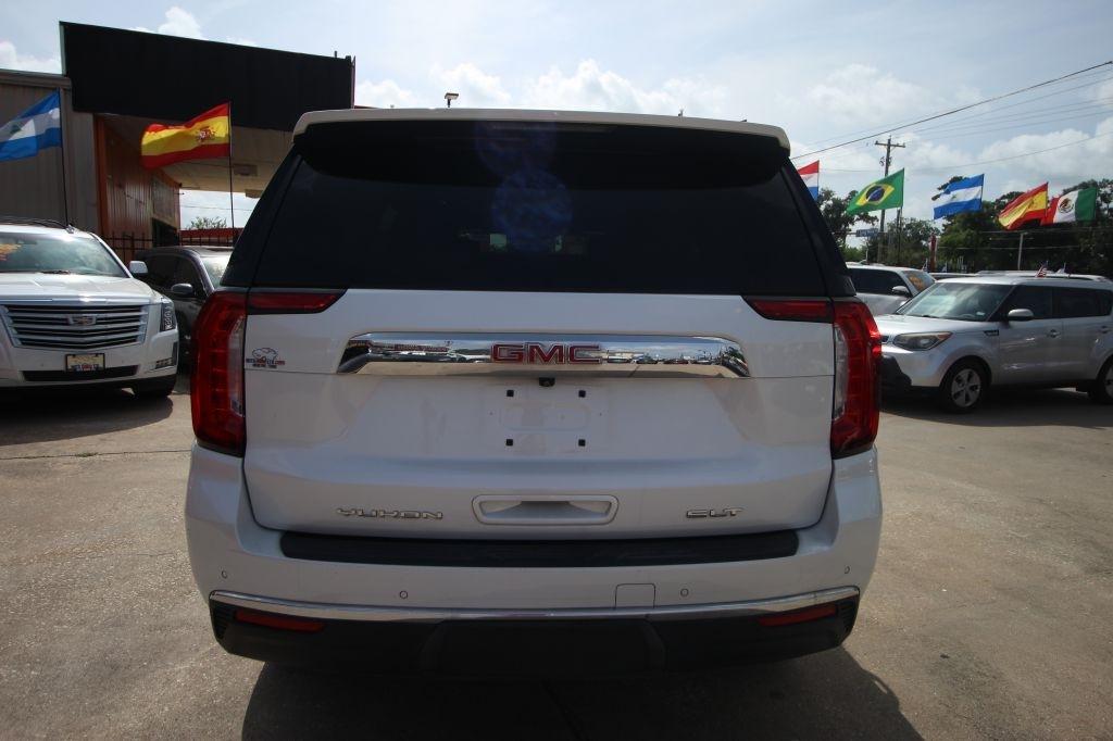 GMC Yukon SLT 4WD 2022