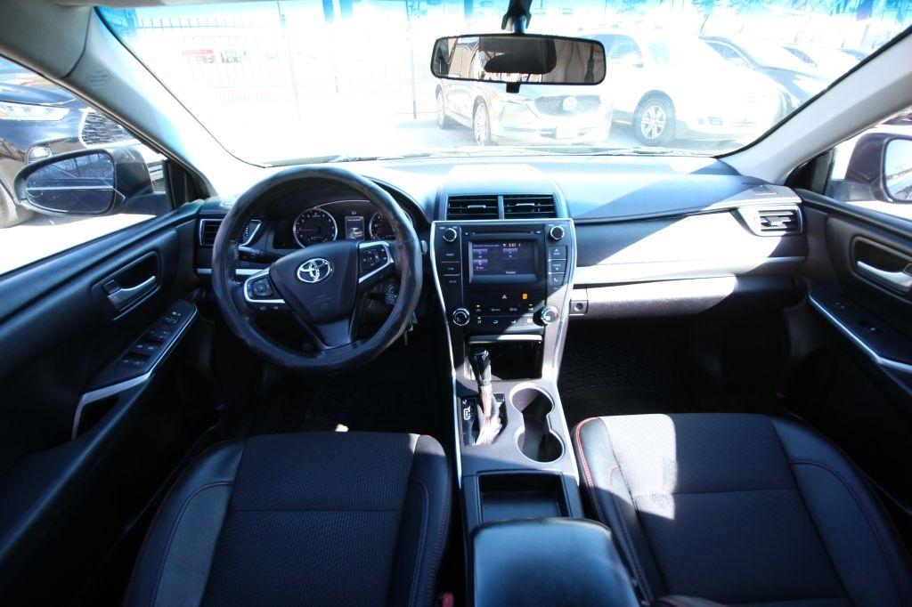 Toyota Camry LE 2017