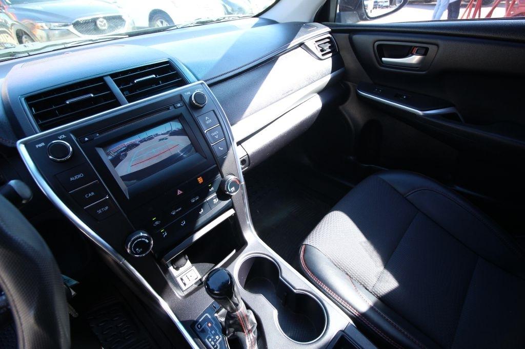 Toyota Camry LE 2017