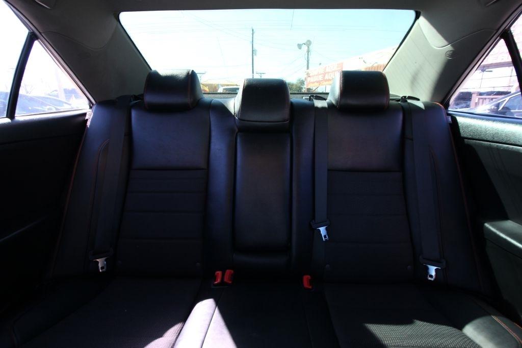 Toyota Camry LE 2017