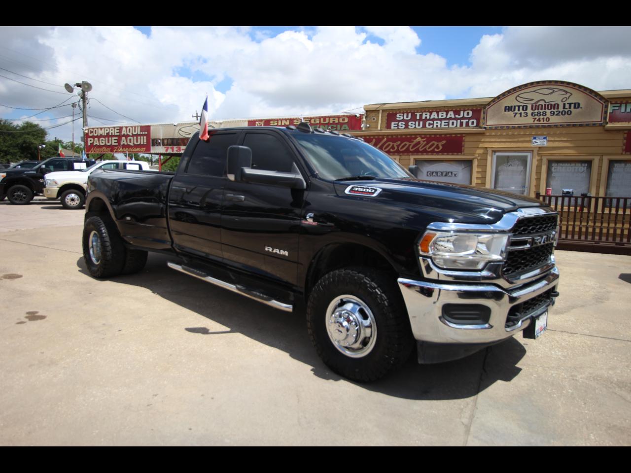 RAM 3500 Tradesman Crew Cab 4WD DRW 2021