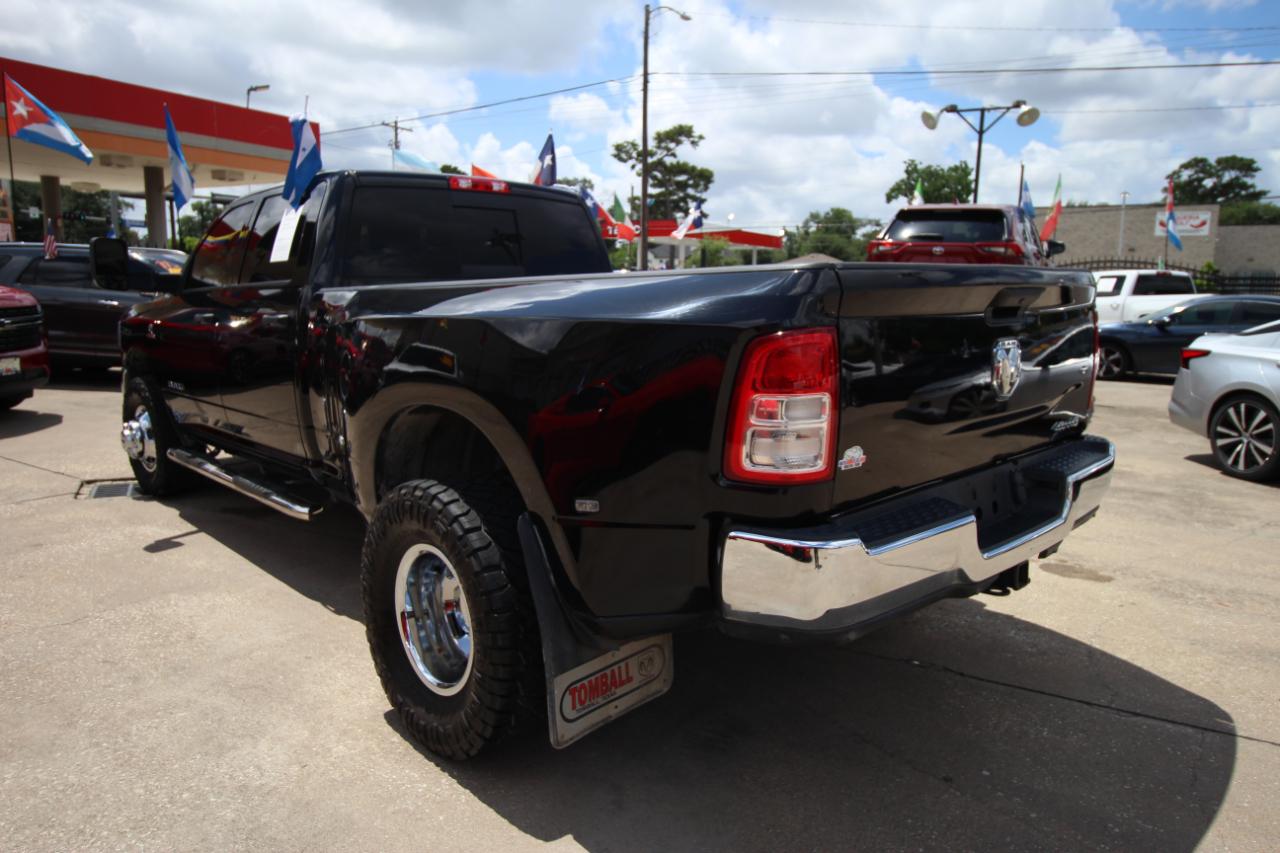 RAM 3500 Tradesman Crew Cab 4WD DRW 2021