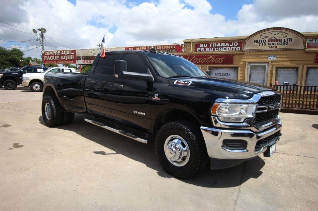2021 RAM 3500 Tradesman 4X4 Crew Cab LWB's photo