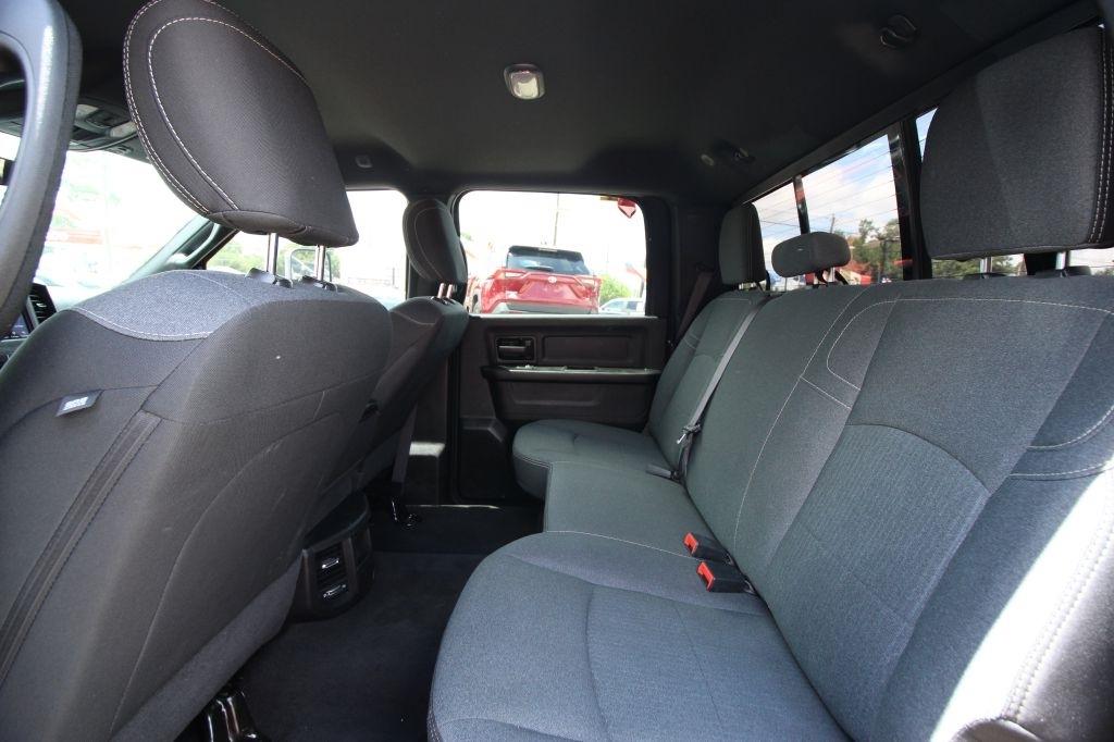 RAM 3500 Tradesman Crew Cab 4WD DRW 2021