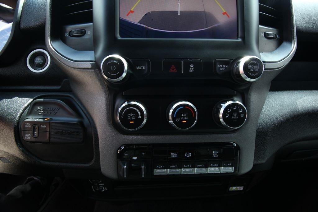 RAM 3500 Tradesman Crew Cab 4WD DRW 2021