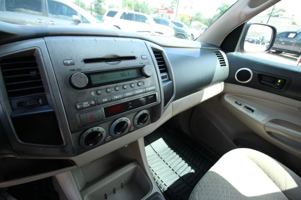 Toyota Tacoma PreRunner Double Cab V6 Auto 2WD 2008