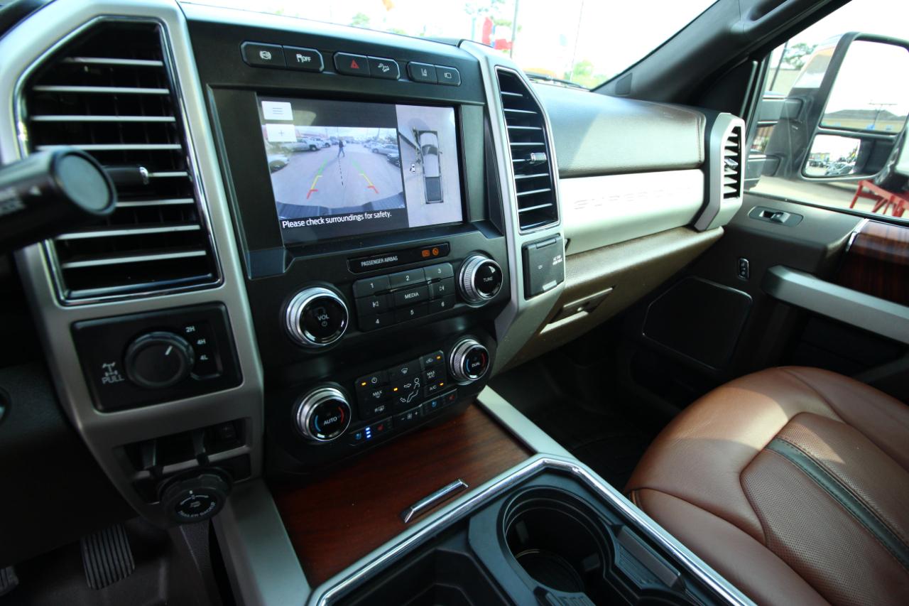 Ford F-250 SD Platinum Crew Cab 4WD 2020