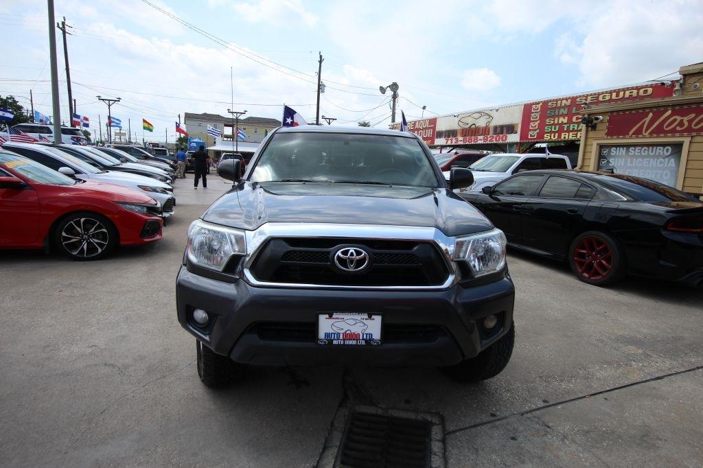 Toyota Tacoma PreRunner Double Cab V6 5AT 2WD 2014