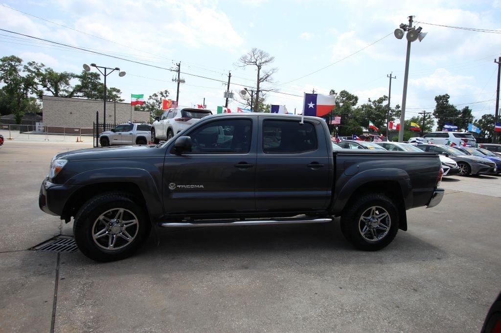 Toyota Tacoma PreRunner Double Cab V6 5AT 2WD 2014
